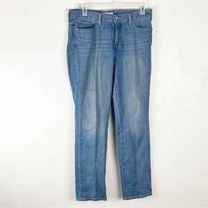 LEVI’S 314 Shaping Straight Light Wash High Rise Jeans, Size 32